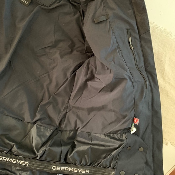 Obermeyer Women's Tuscany II Black Winter Ski Jacket Coat Insulated 8P NWT - Picture 5 of 11